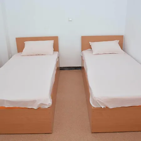 Hostel Cazino Sud